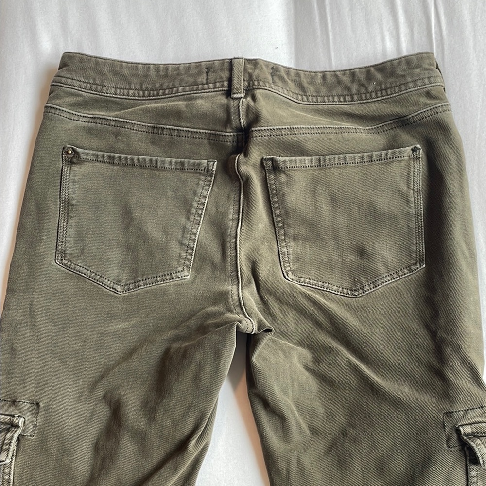 Free People Olive Green Cargo Pants - Picture 4 of 6
